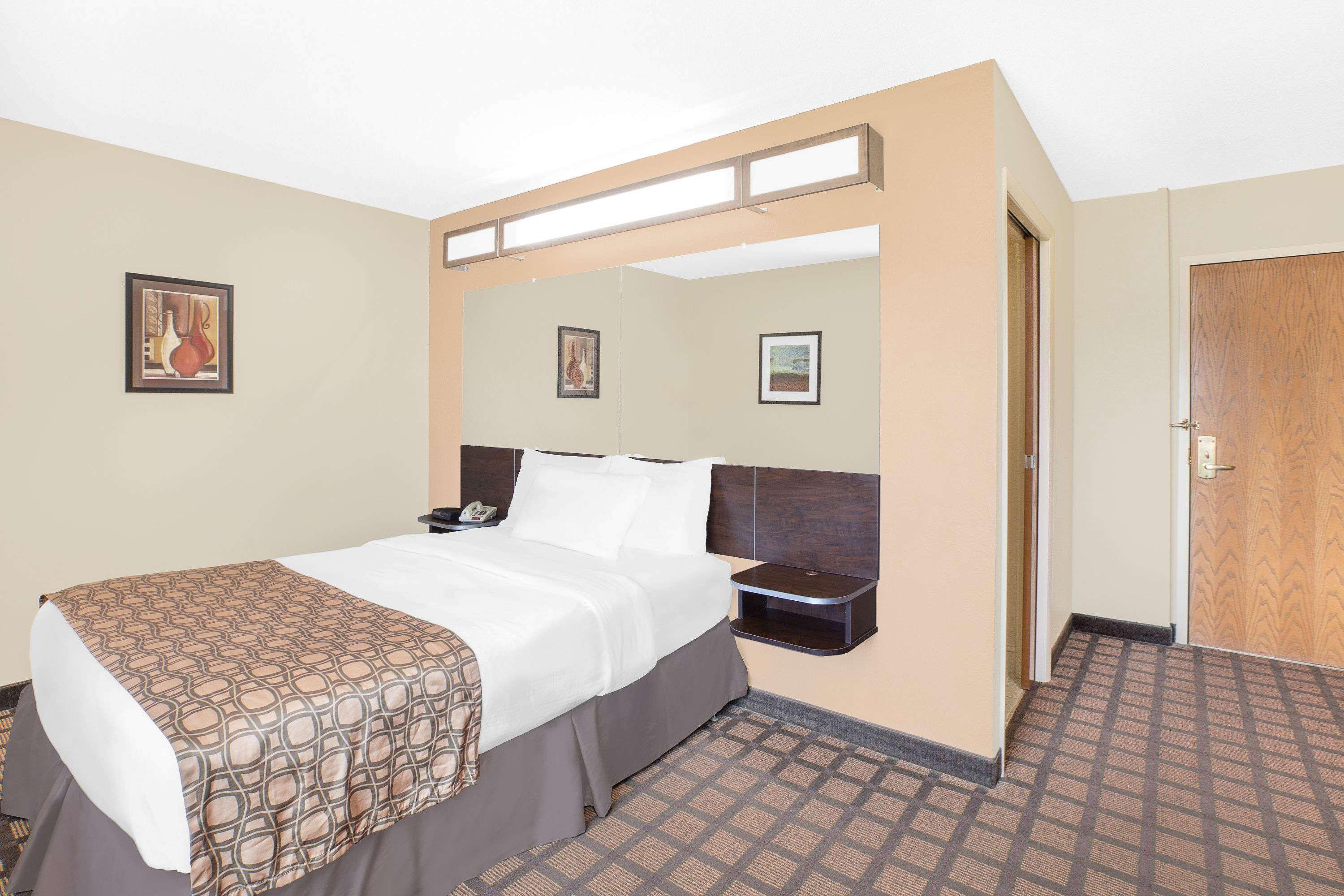 Microtel Inn & Suites By Wyndham Franklin Esterno foto